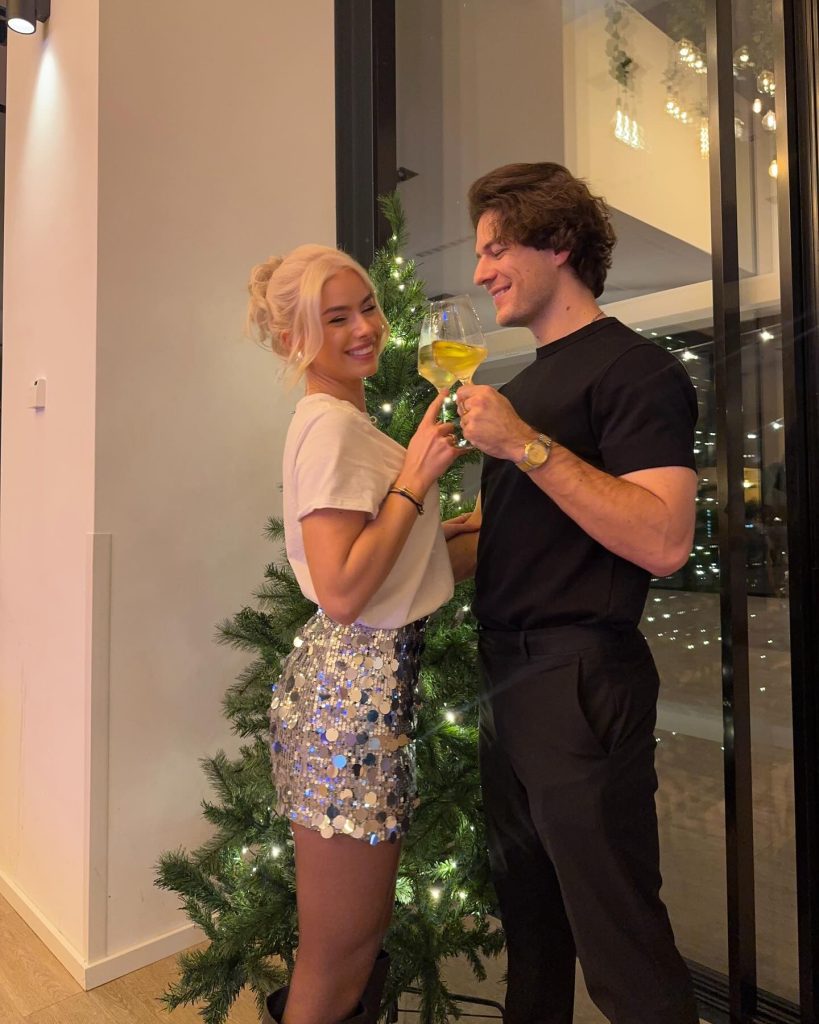 cute valentine couple