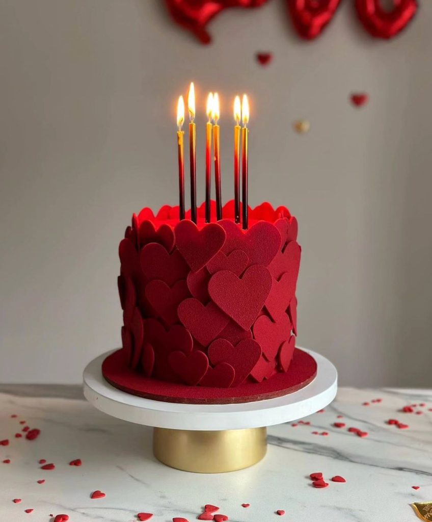 heart valentine cake
