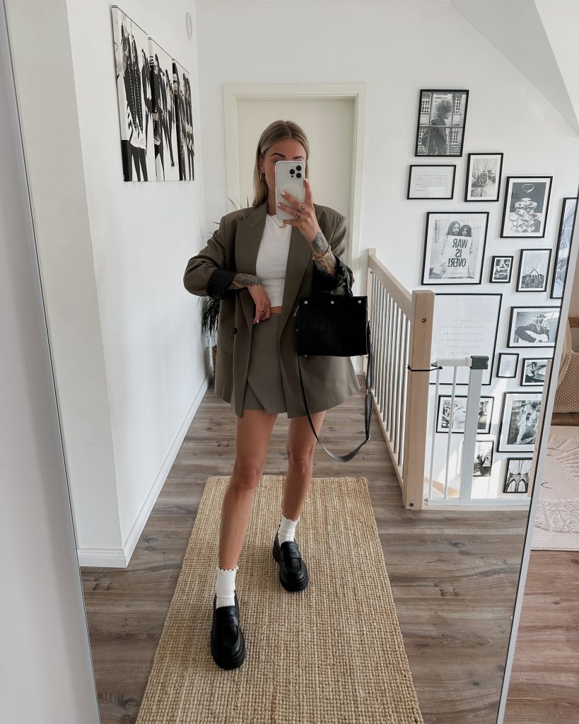 lovely blazer business outfit