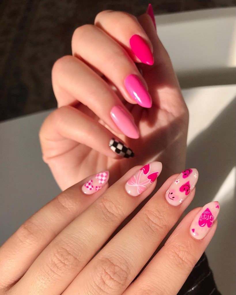 lovely pink valentine nails