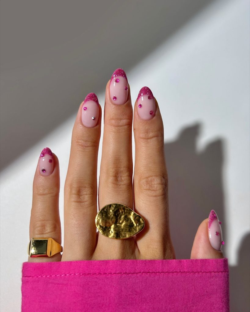 rhinestones pink valentine nails