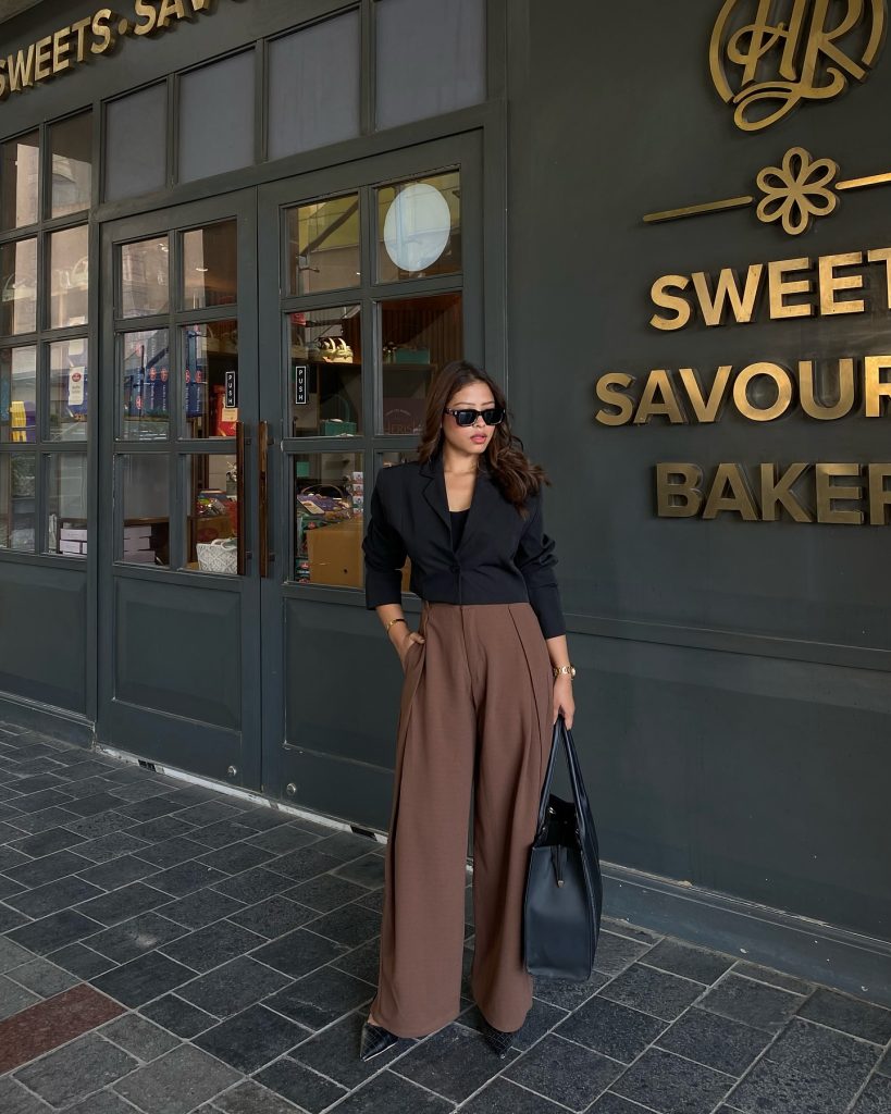 trendy office satin pant outfit