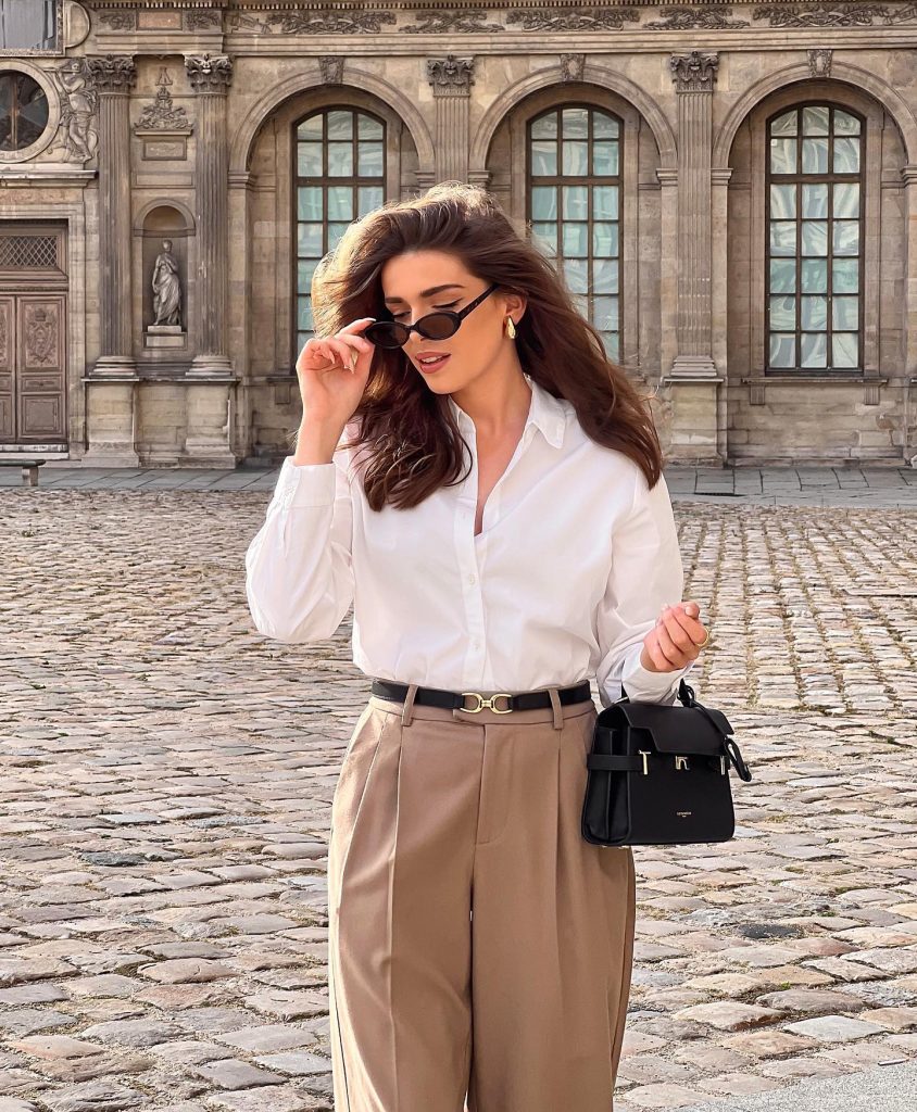 trendy summer office outfit