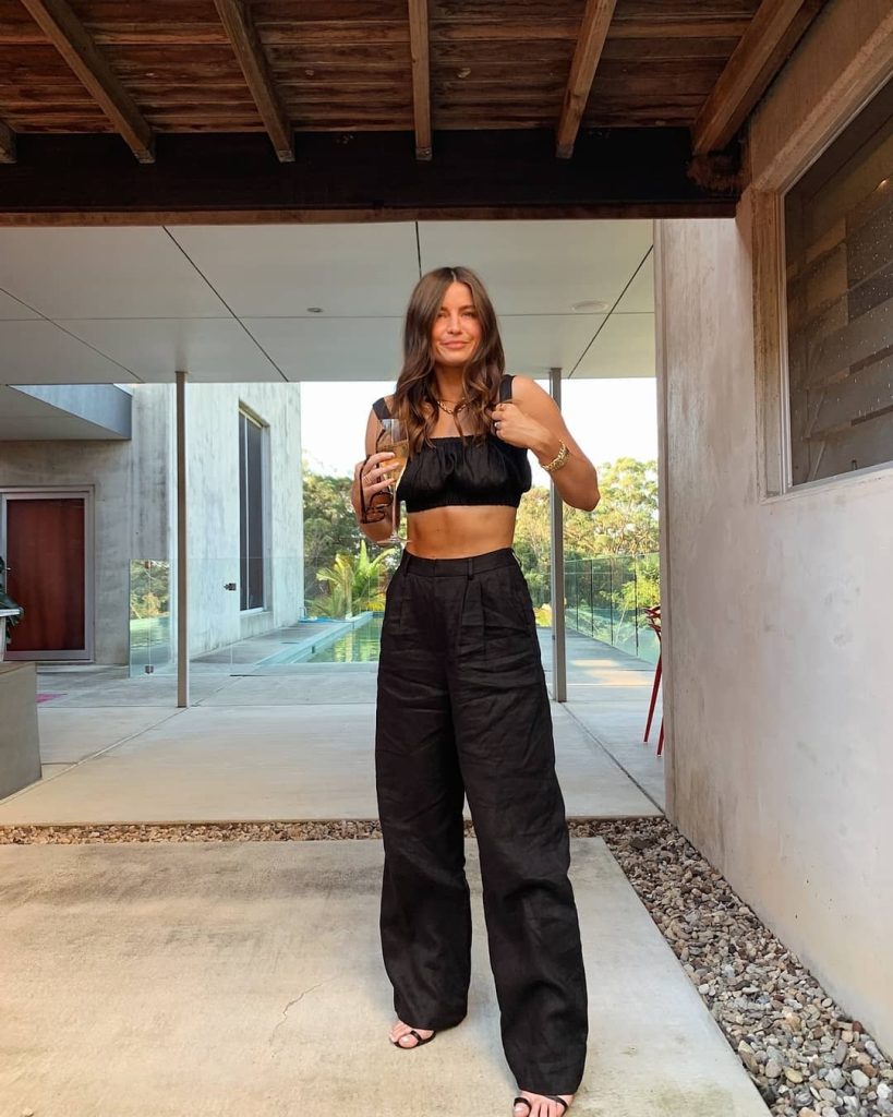 allbalck linen pant outfit
