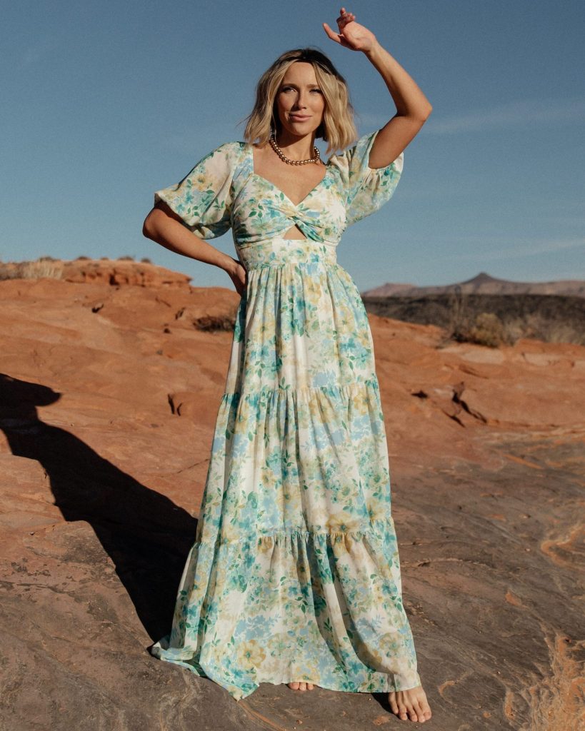 chic flowy maxi dress