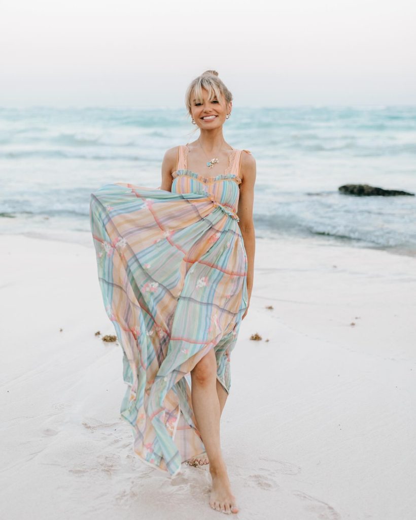 cute flowy maxi dress
