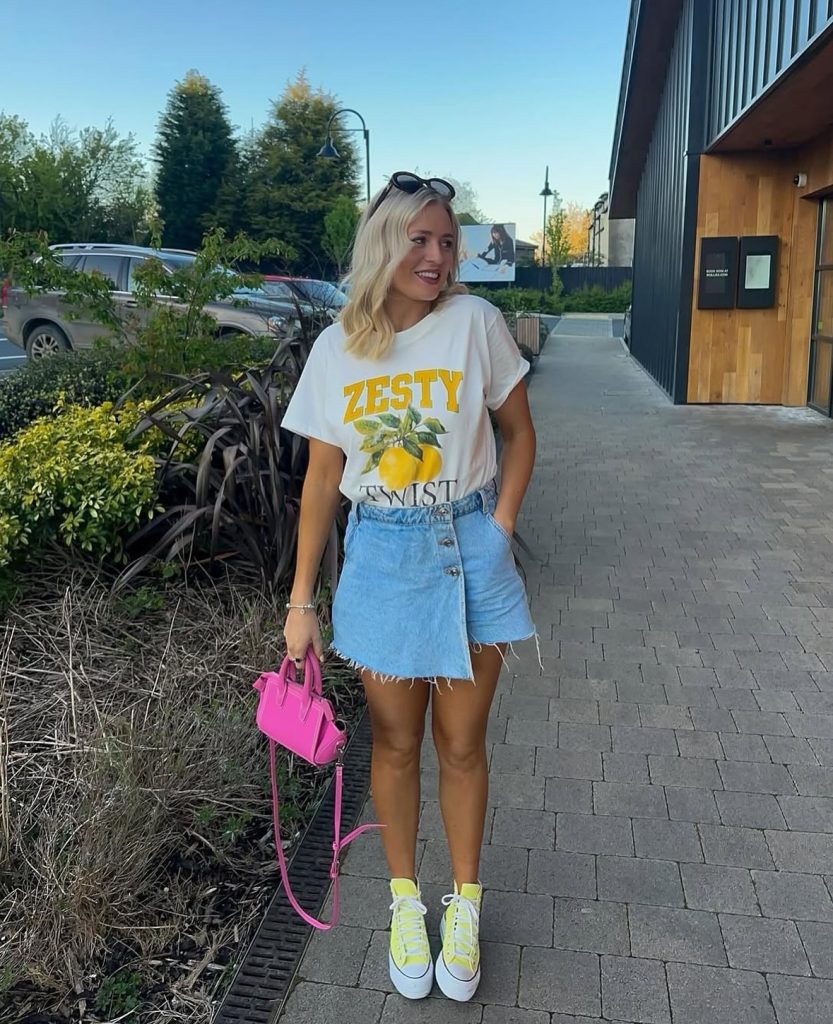chic summer pastel outfit
